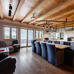 Kanus Villa Draliny